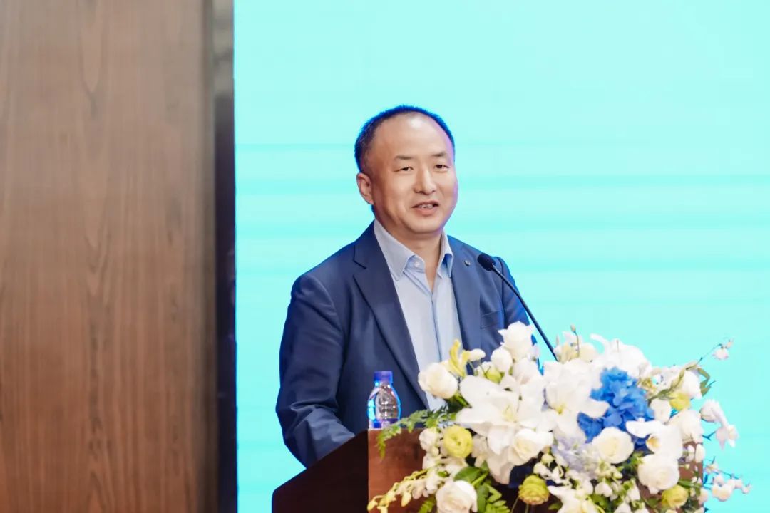 1697446151861935.jpg 徐宝锋.jpg